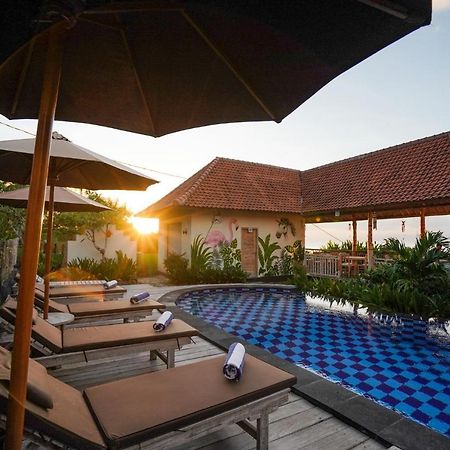 Unicorn Bungalow Batununggul Exterior foto