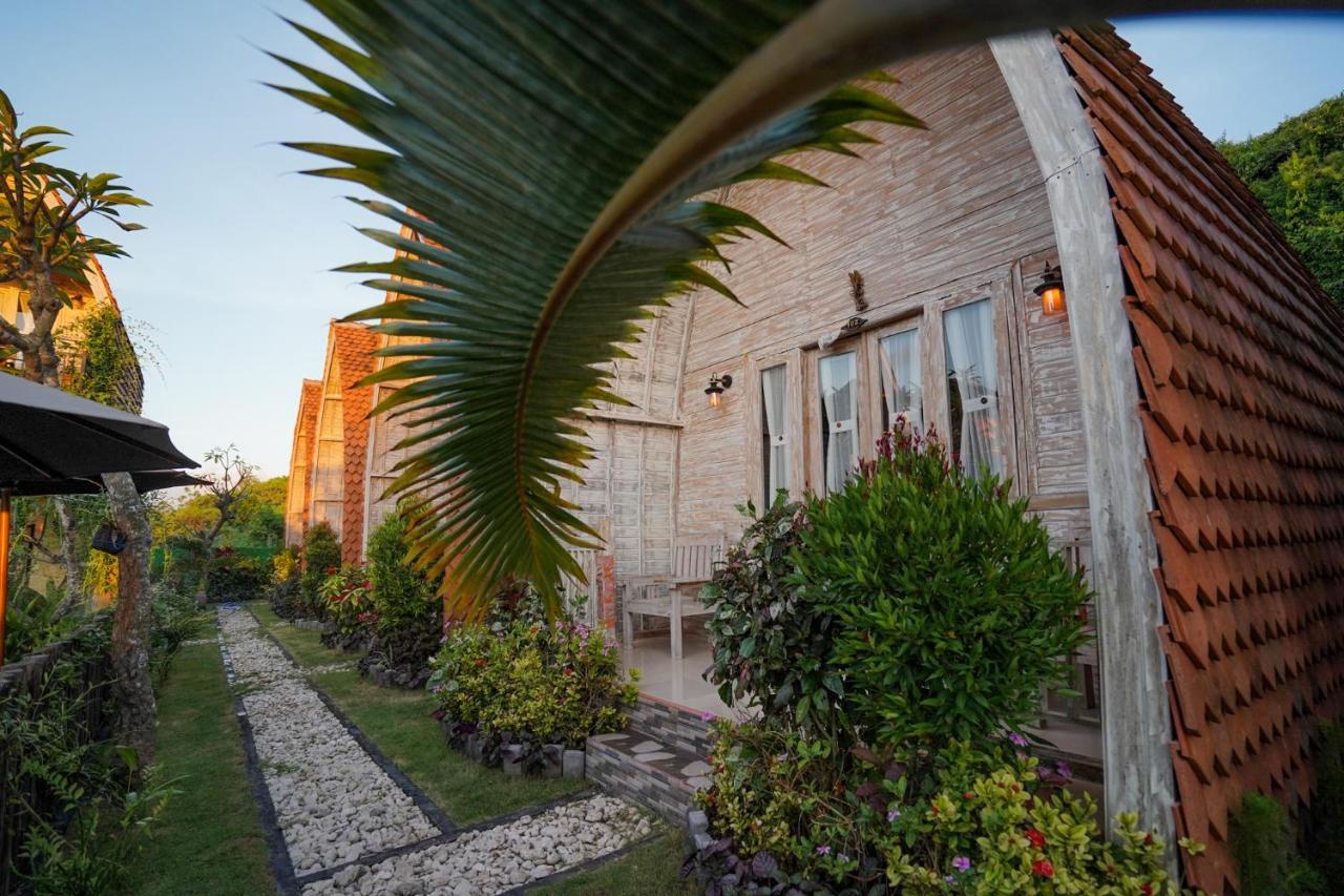 Unicorn Bungalow Batununggul Exterior foto